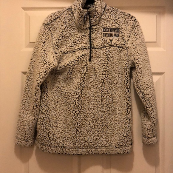 Sherpa Quarter Zip Up - Picture 1 of 2